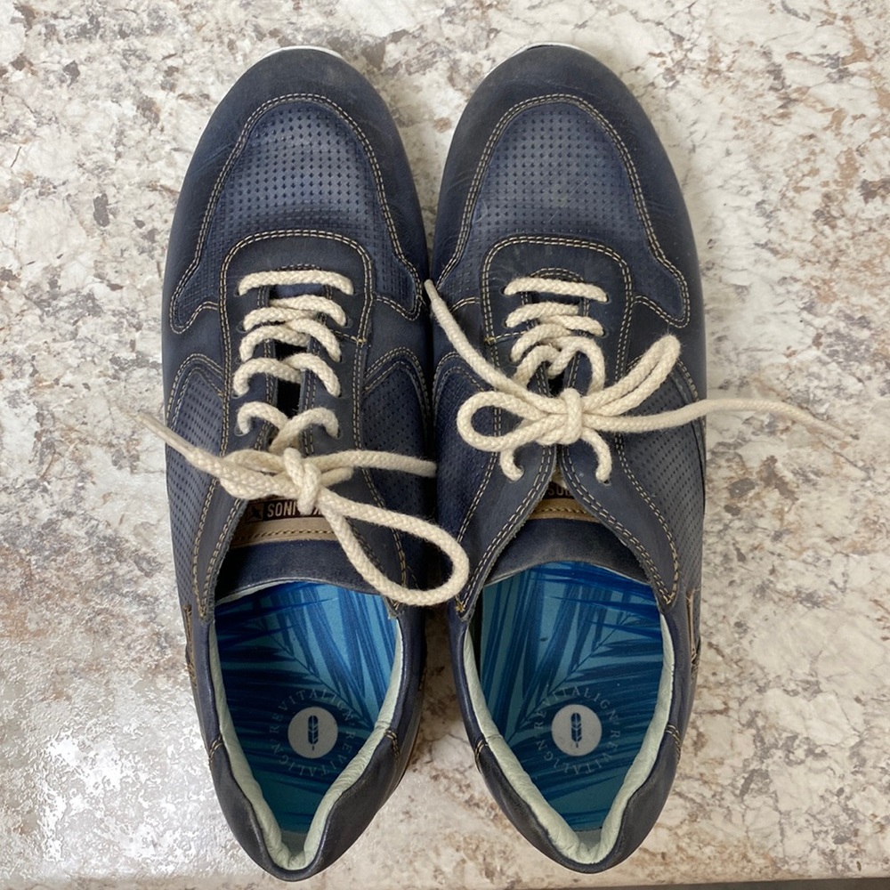 Pikolinos genuine leather derby sneaker size 41